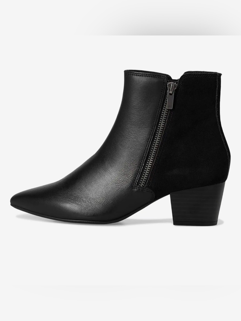 NIB Clarks "Ellanie Vibe" Black Leather Pointed Toe Ankle Booties Side Zip 7.5 - Picture 3 of 14
